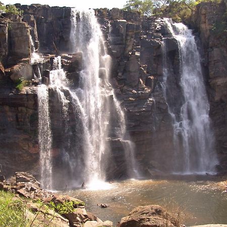 Salto Corumba Hotel Camping Clube Corumbá de Goiás Εξωτερικό φωτογραφία